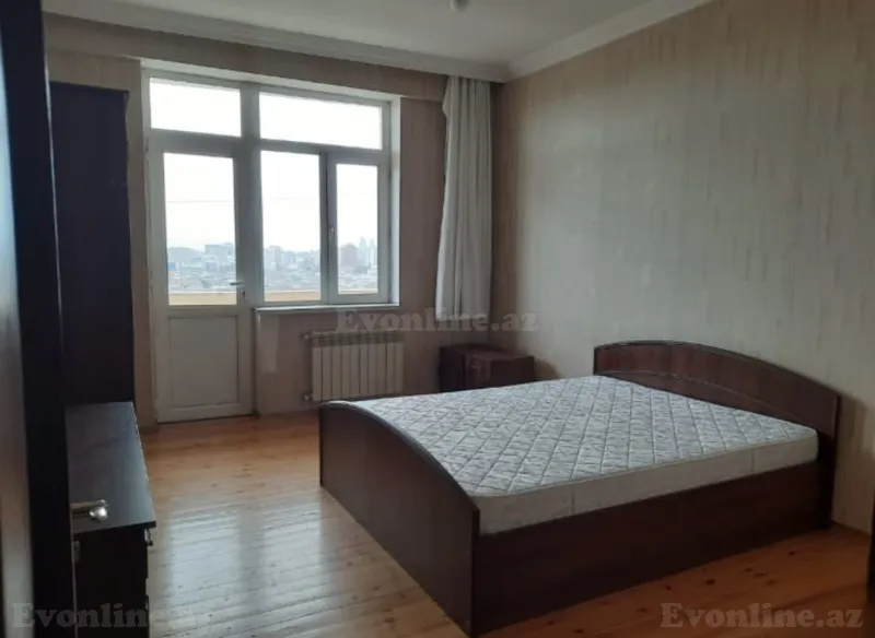 Kirayə verilir 2 otaqlı Mənzil Yeni tikili 90 m² Memar Əcəmi m. - şəkil 4