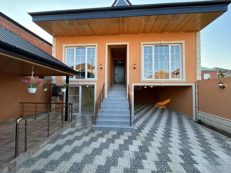 4 otaqlı Həyət evi 130 m² Yeni Ramana Satılır
