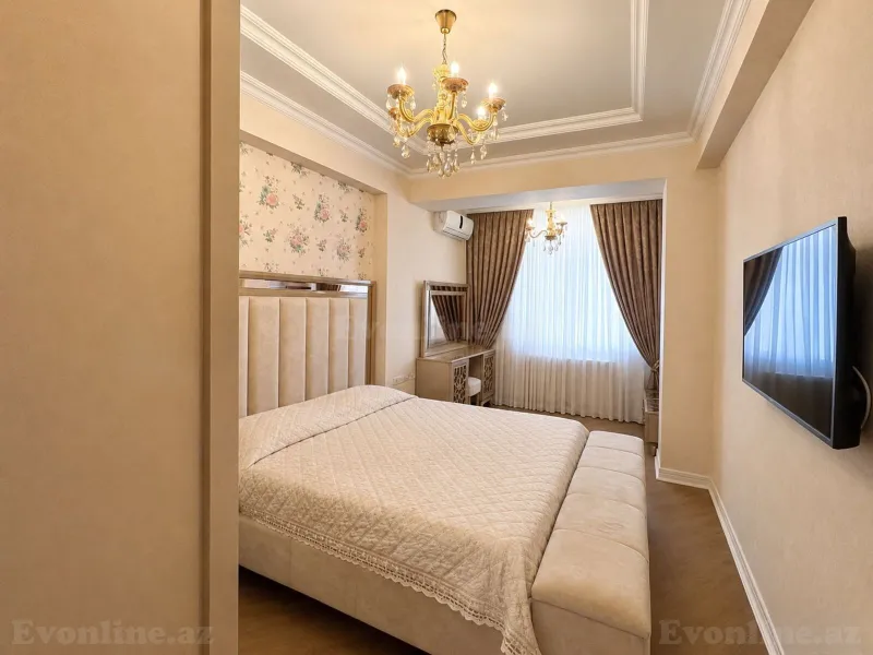 Satılır 4 otaqlı Mənzil Yeni tikili 170 m² Badamdar - şəkil 4
