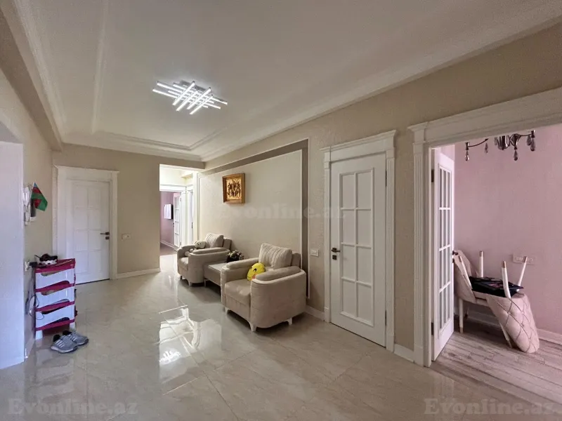 Satılır 4 otaqlı Mənzil Yeni tikili 170 m² Badamdar - şəkil 9