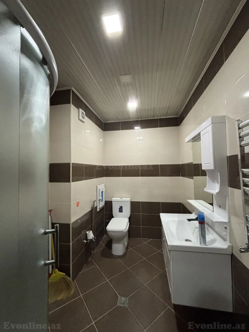 Kirayə verilir 2 otaqlı Mənzil Yeni tikili 75 m² Qara Qarayev m. - şəkil 15
