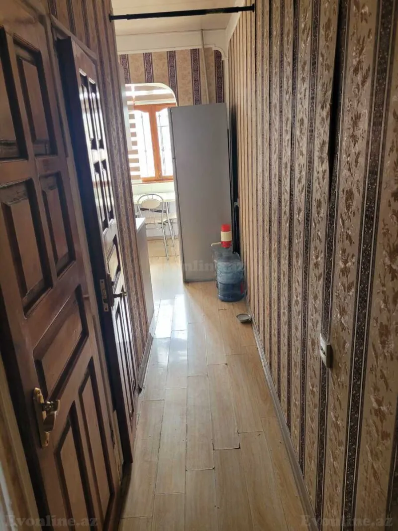 Satılır 2 otaqlı Mənzil Köhnə tikili 60 m² Suraxanı r. - şəkil 4