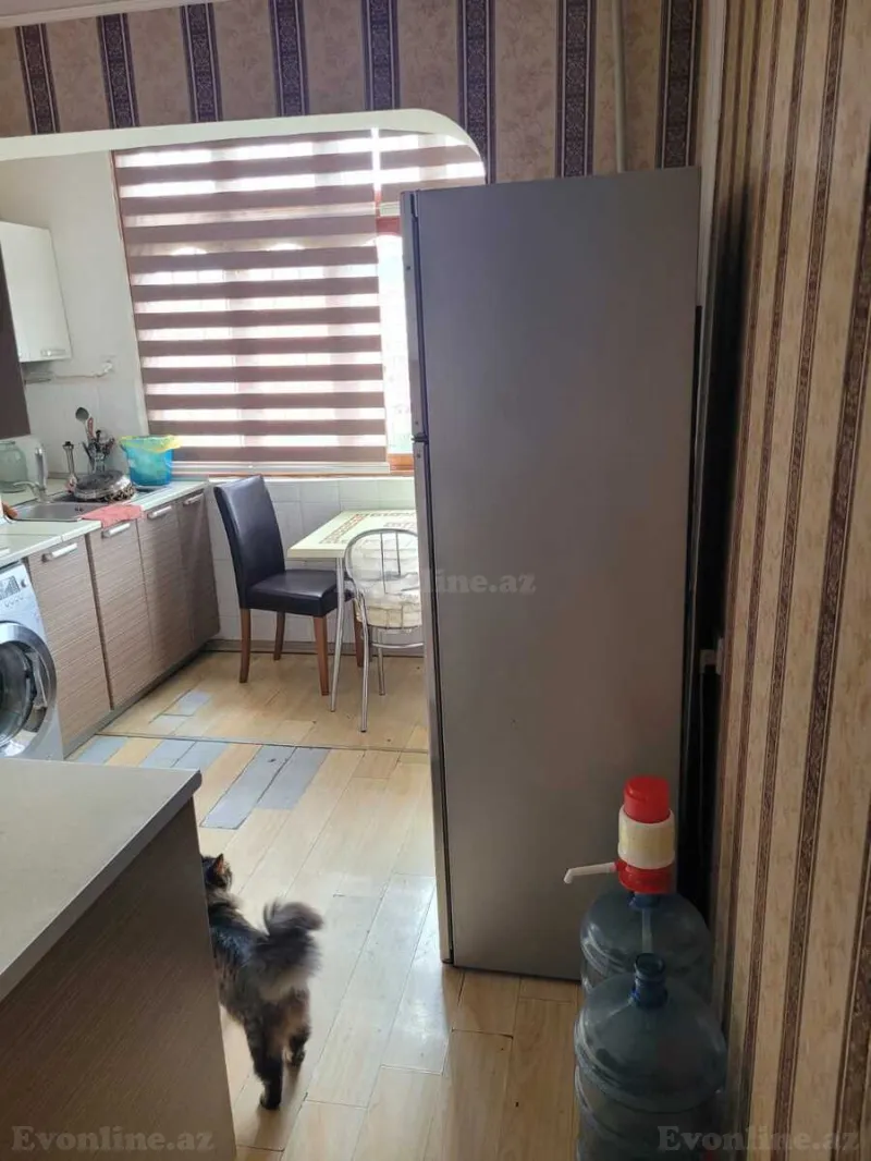 Satılır 2 otaqlı Mənzil Köhnə tikili 60 m² Suraxanı r. - şəkil 5