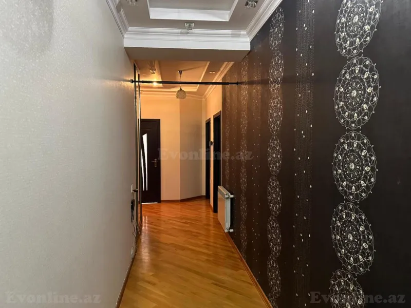 Kirayə verilir 3 otaqlı Mənzil Yeni tikili 135 m² İnşaatçılar m. - şəkil 11