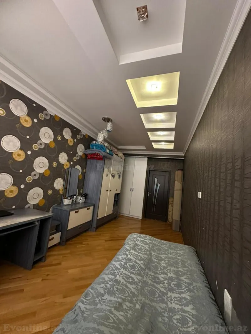 Kirayə verilir 3 otaqlı Mənzil Yeni tikili 135 m² İnşaatçılar m. - şəkil 14