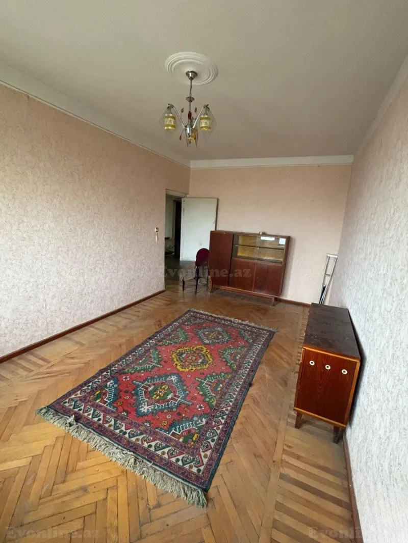 4 otaqlı Mənzil 115 m² Azadlıq prospekti m. Satılır