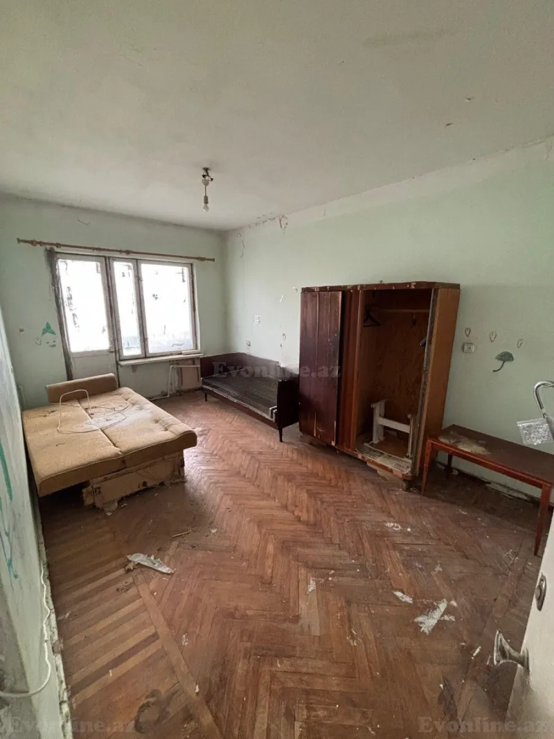 Satılır 4 otaqlı Mənzil Köhnə tikili 115 m² Azadlıq prospekti m. - şəkil 7
