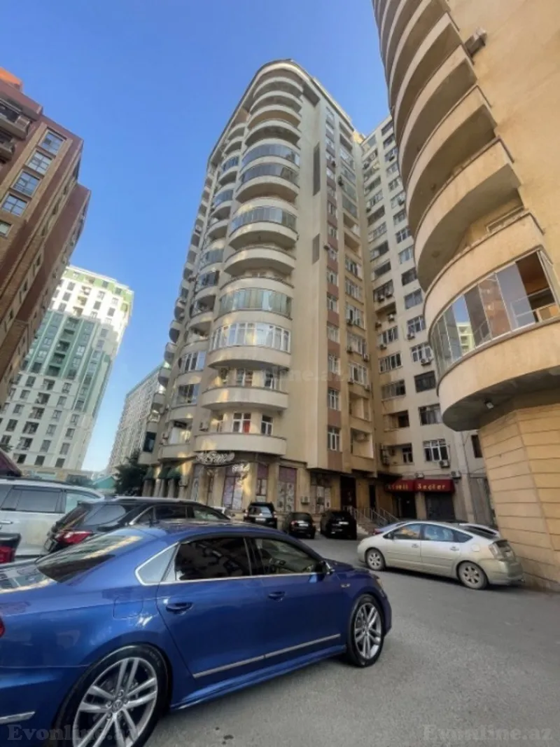 2 otaqlı Mənzil 105 m² Gənclik m. Satılır