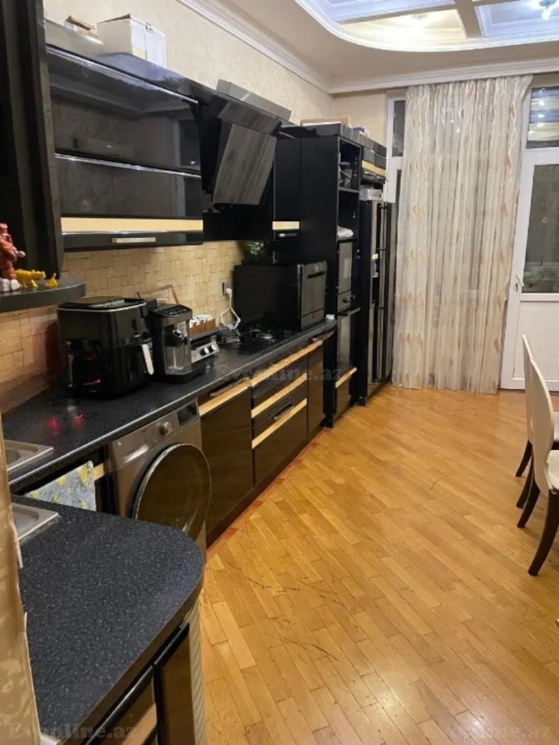 Satılır 2 otaqlı Mənzil Yeni tikili 105 m² Gənclik m. - şəkil 4