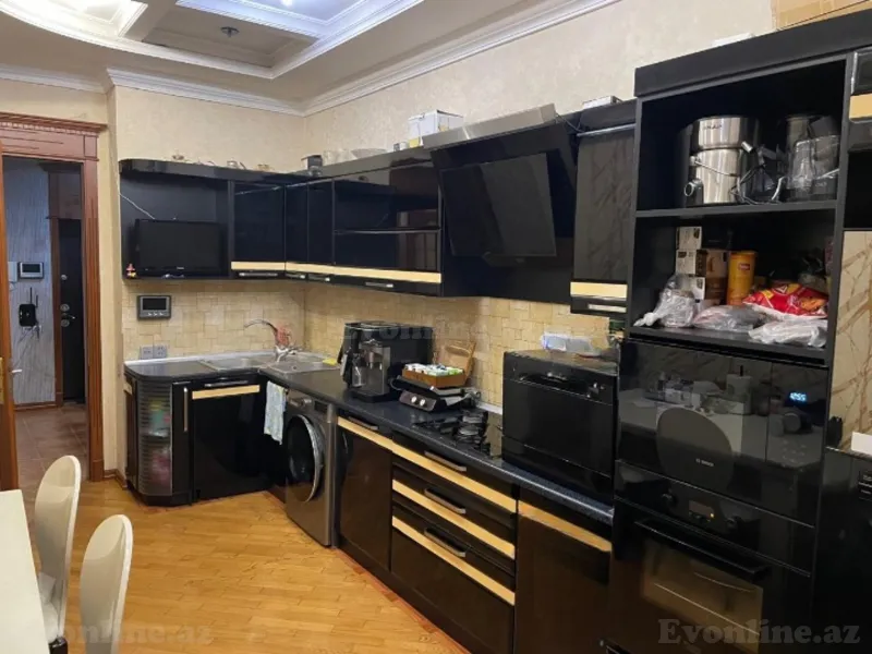 Satılır 2 otaqlı Mənzil Yeni tikili 105 m² Gənclik m. - şəkil 5