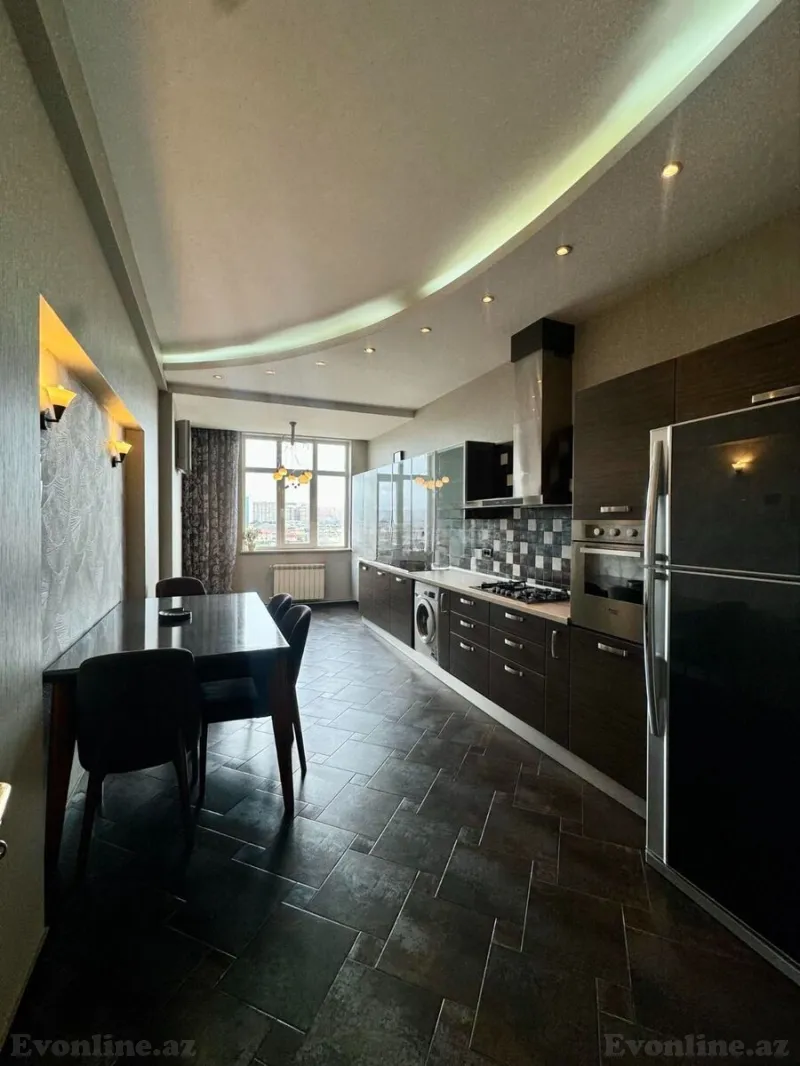 Satılır 4 otaqlı Mənzil Yeni tikili 180 m² Xətai r. - şəkil 12