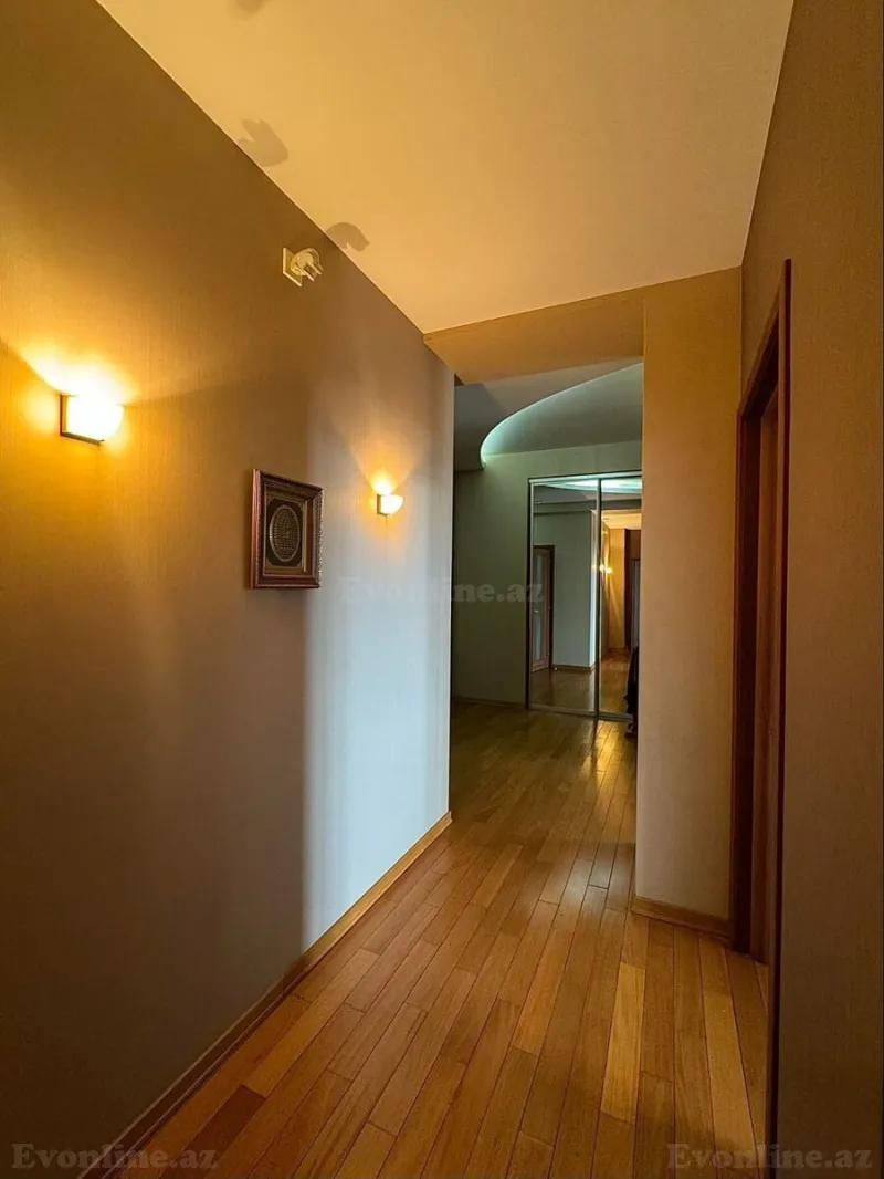 Satılır 4 otaqlı Mənzil Yeni tikili 180 m² Xətai r. - şəkil 15