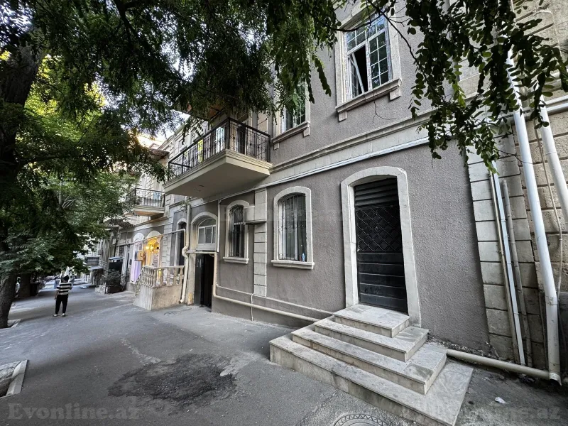 Satılır Obyekt 60 m² Səbail r. - şəkil 2