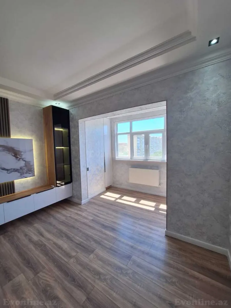 Satılır 3 otaqlı Mənzil Köhnə tikili 74 m² Sumqayıt - şəkil 2