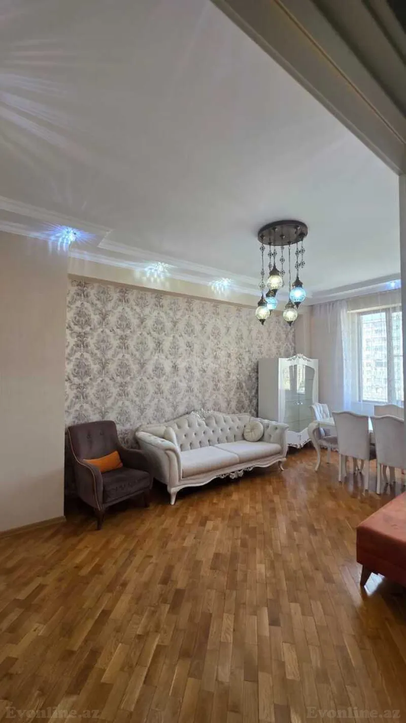 2 otaqlı Mənzil 75 m² Azadlıq prospekti m. Kirayə verilir