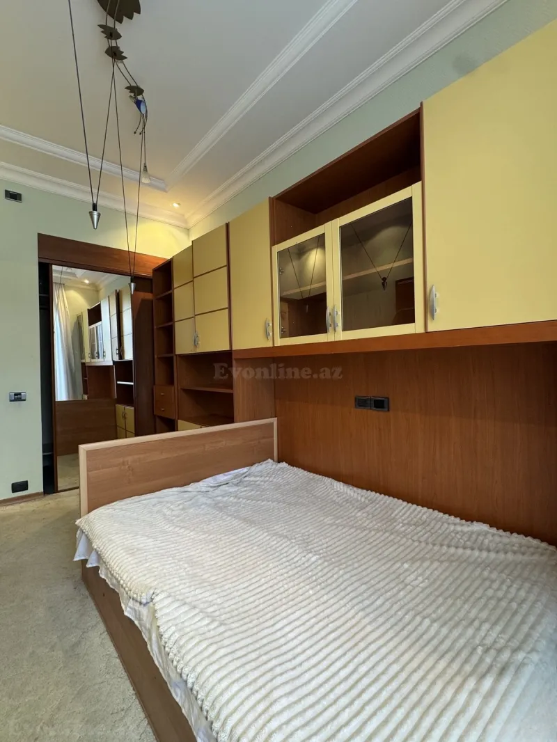 Kirayə verilir 4 otaqlı Mənzil Yeni tikili 160 m² Sahil m. - şəkil 12