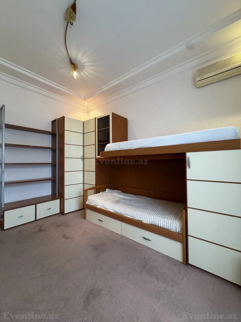 Kirayə verilir 4 otaqlı Mənzil Yeni tikili 160 m² Sahil m. - şəkil 18