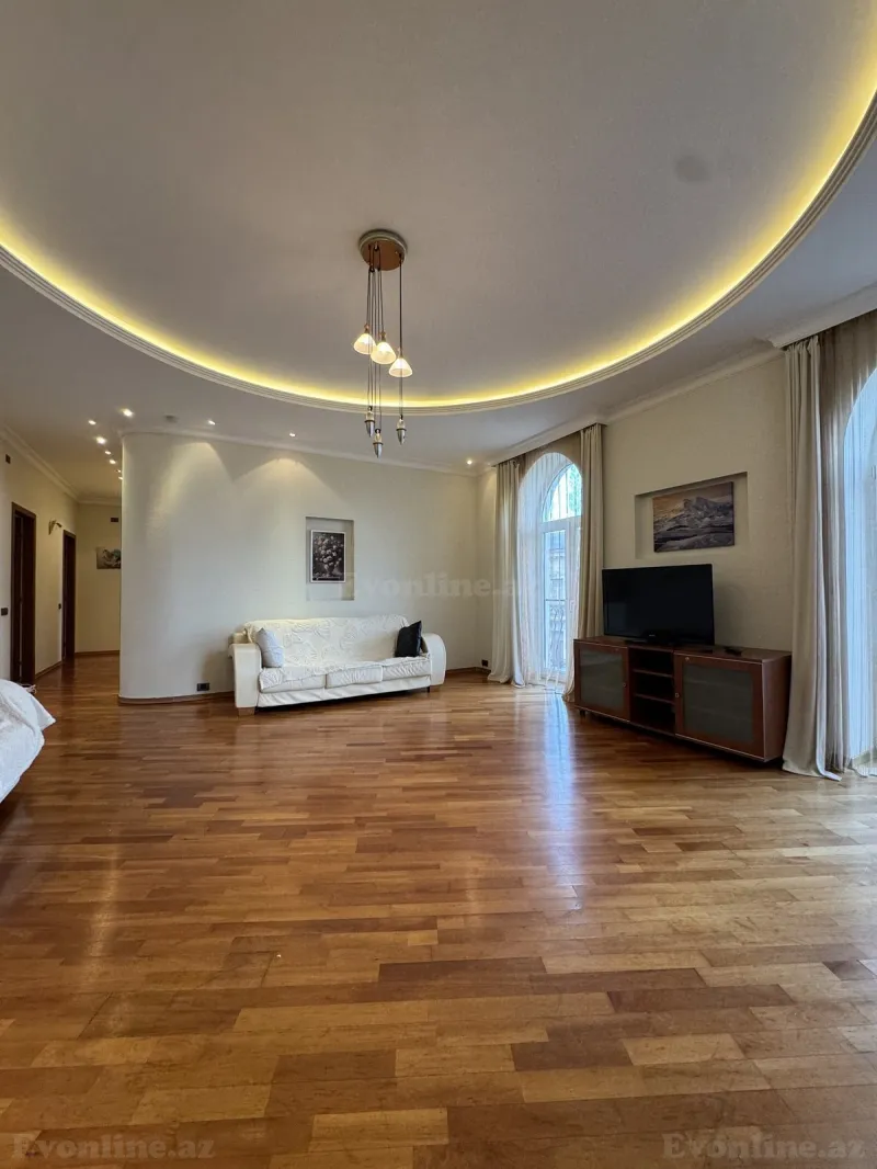 Kirayə verilir 4 otaqlı Mənzil Yeni tikili 160 m² Sahil m. - şəkil 19