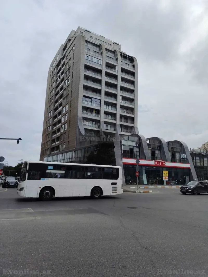 2 otaqlı Mənzil 60 m² Qara Qarayev m. Satılır