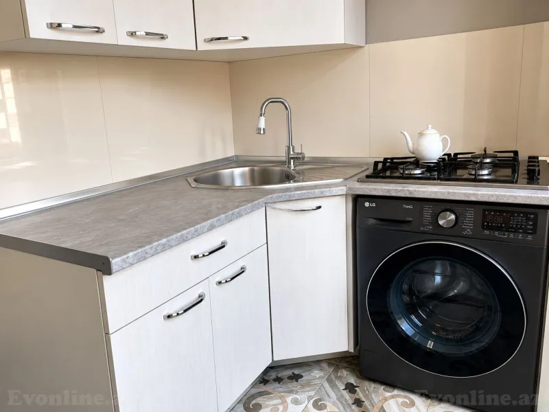 Satılır 2 otaqlı Mənzil Köhnə tikili 75 m² Suraxanı r. - şəkil 6