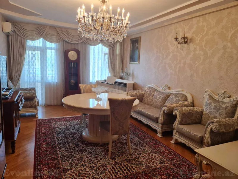 2 otaqlı Mənzil 99 m² Xətai r. Satılır