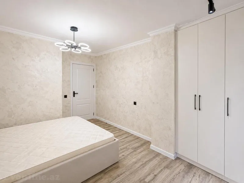 Satılır 2 otaqlı Mənzil Köhnə tikili 45 m² Neftçilər m. - şəkil 6