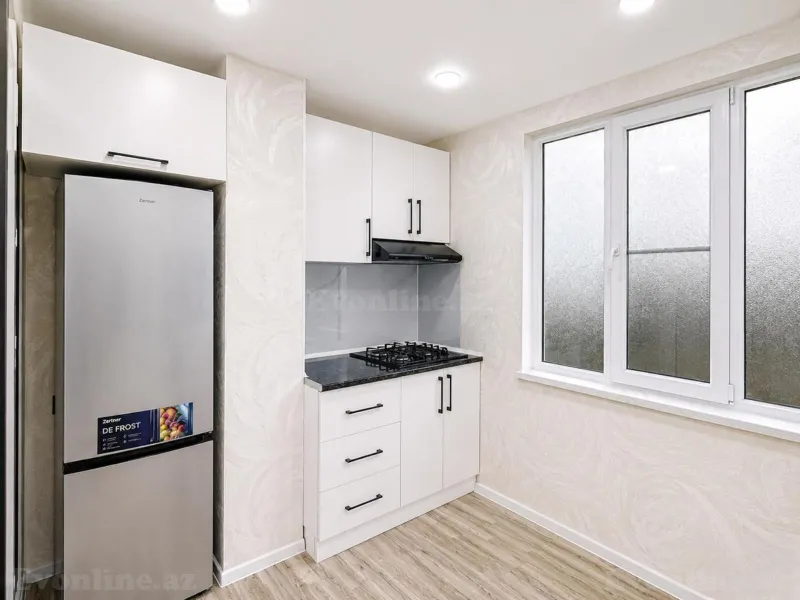 Satılır 2 otaqlı Mənzil Köhnə tikili 45 m² Neftçilər m. - şəkil 9