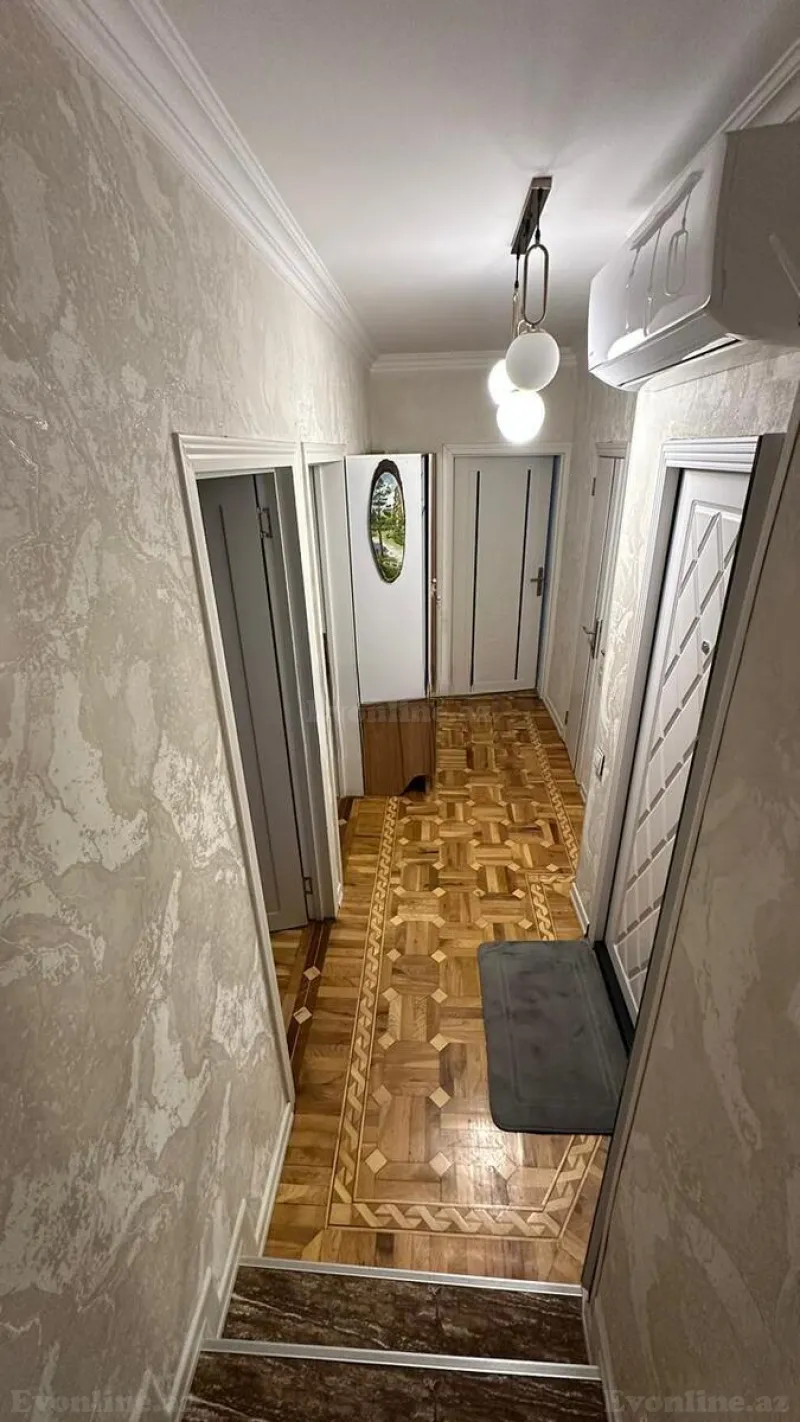 Satılır 3 otaqlı Mənzil Köhnə tikili 70 m² Nərimanov r. - şəkil 8
