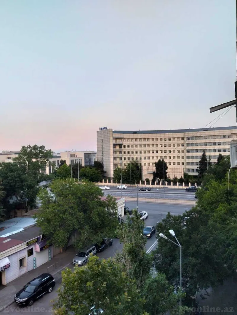 Satılır 3 otaqlı Mənzil Köhnə tikili 70 m² Nərimanov r. - şəkil 20