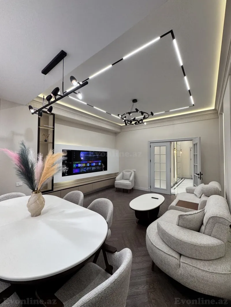 Satılır 3 otaqlı Mənzil Yeni tikili 135 m² Nizami m. - şəkil 2