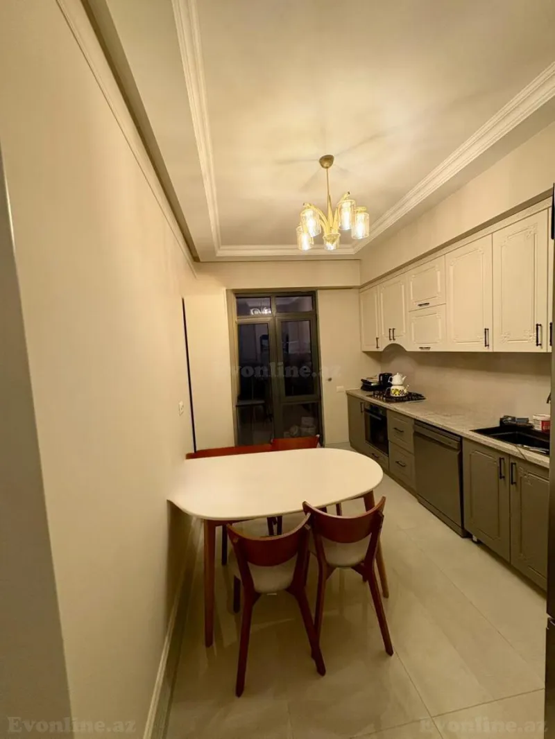 Satılır 3 otaqlı Mənzil Yeni tikili 106 m² Bakmil m. - şəkil 5