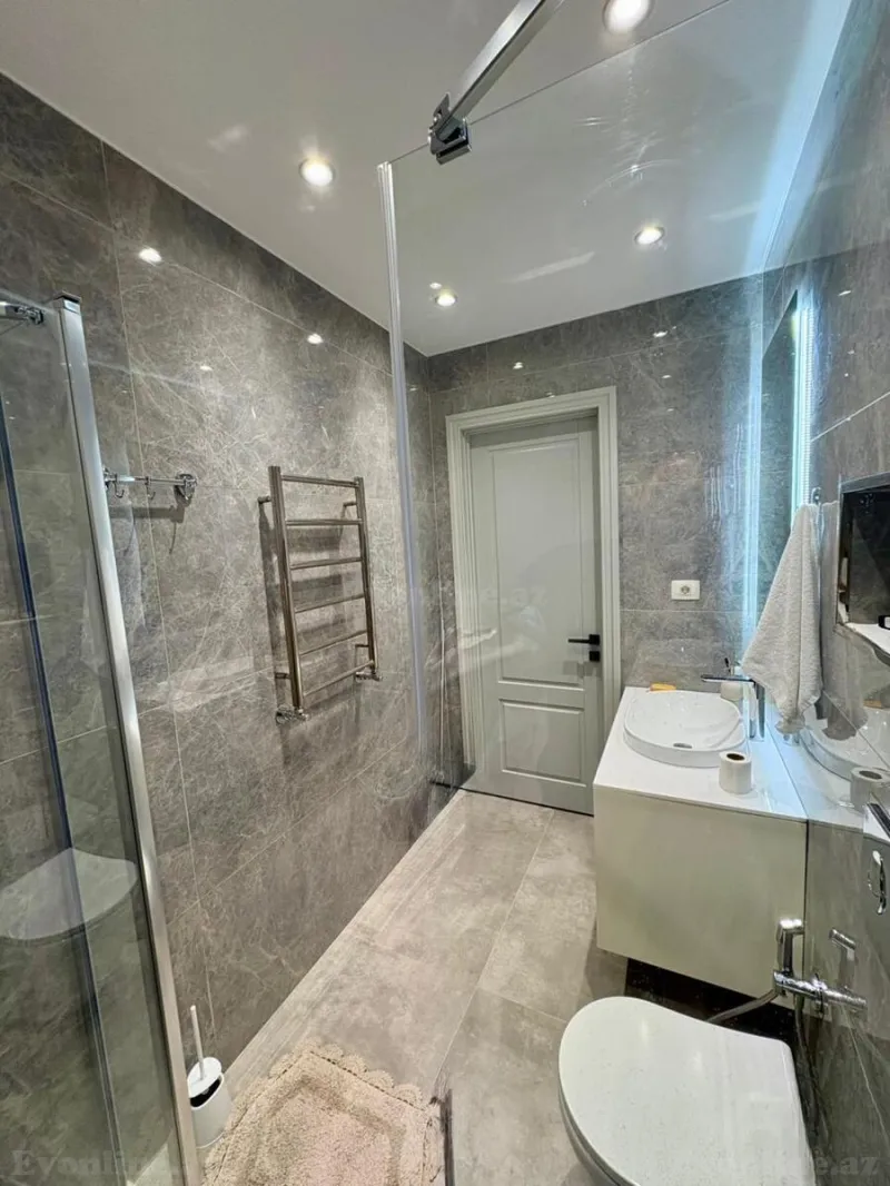 Satılır 3 otaqlı Mənzil Yeni tikili 106 m² Bakmil m. - şəkil 9