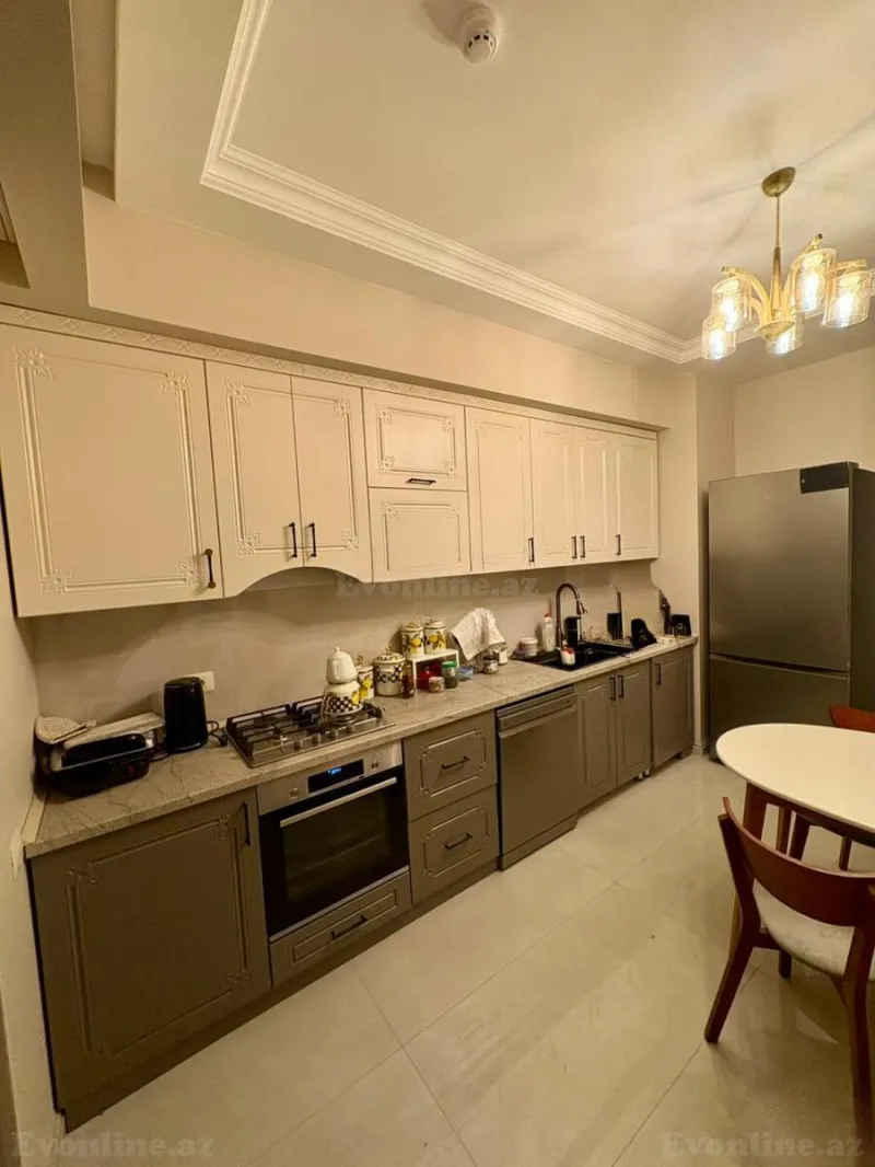 Satılır 3 otaqlı Mənzil Yeni tikili 106 m² Bakmil m. - şəkil 17