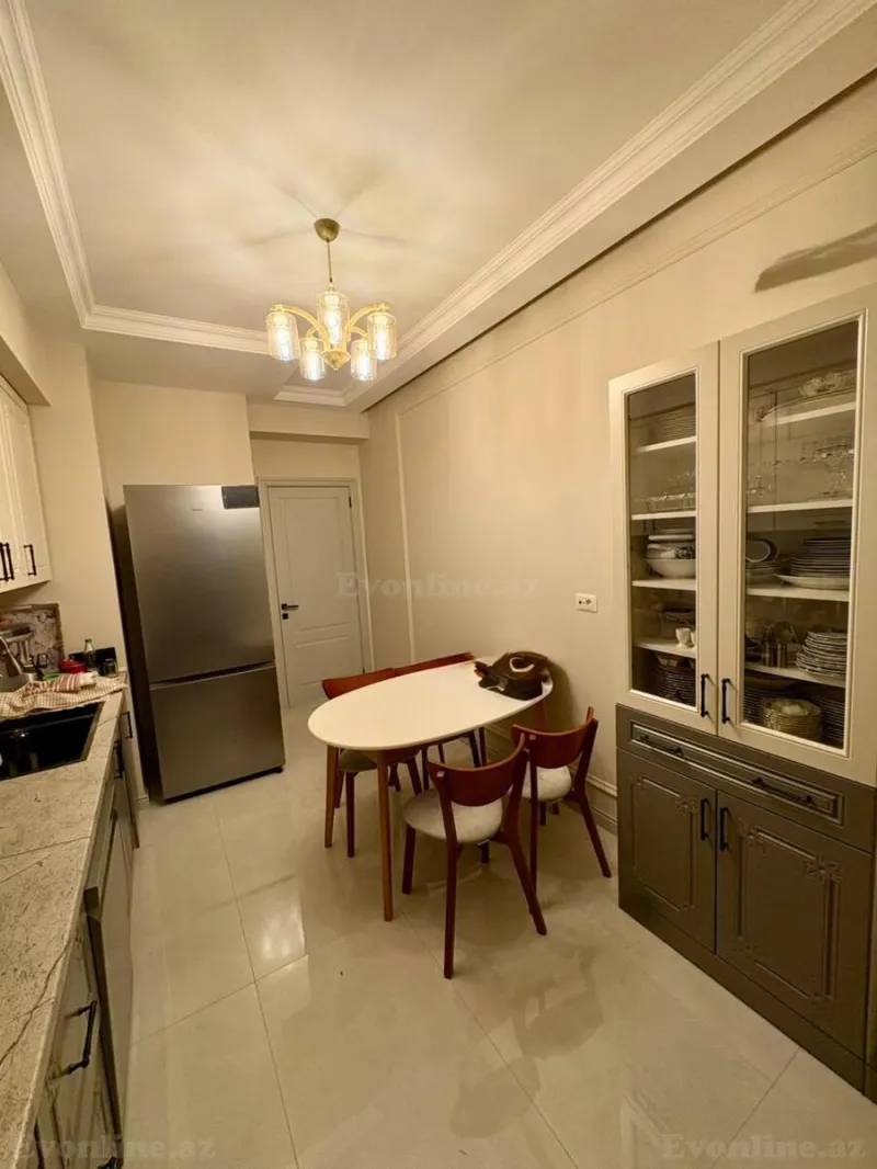 Satılır 3 otaqlı Mənzil Yeni tikili 106 m² Bakmil m. - şəkil 18