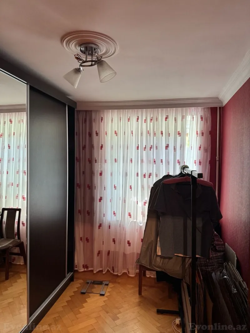 Satılır 4 otaqlı Mənzil Köhnə tikili 85 m² Yasamal - şəkil 11