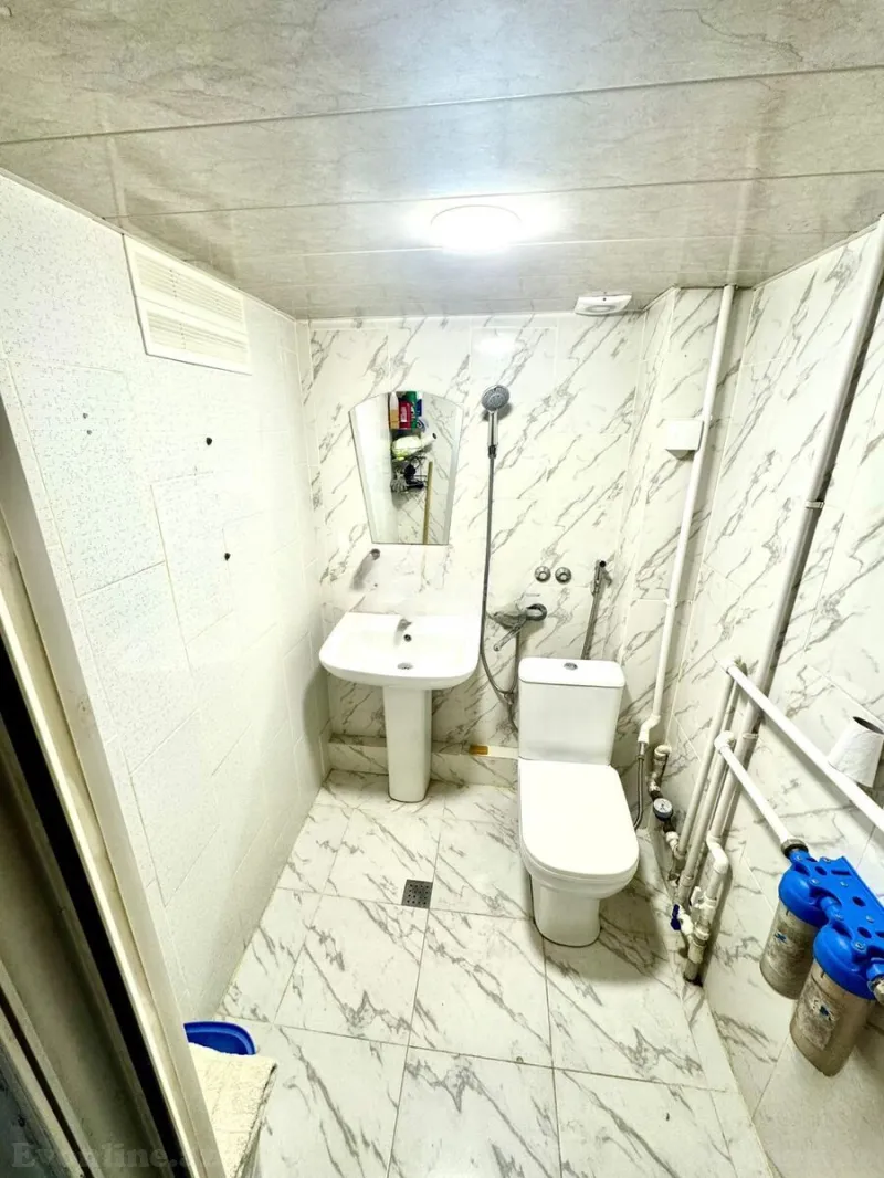 Satılır 2 otaqlı Mənzil Yeni tikili 50 m² Nərimanov r. - şəkil 16