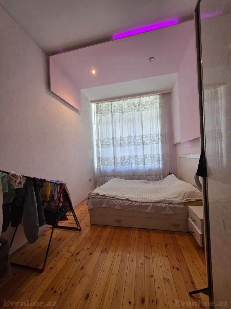 Satılır 2 otaqlı Mənzil Yeni tikili 45 m² 20 Yanvar m. - şəkil 3