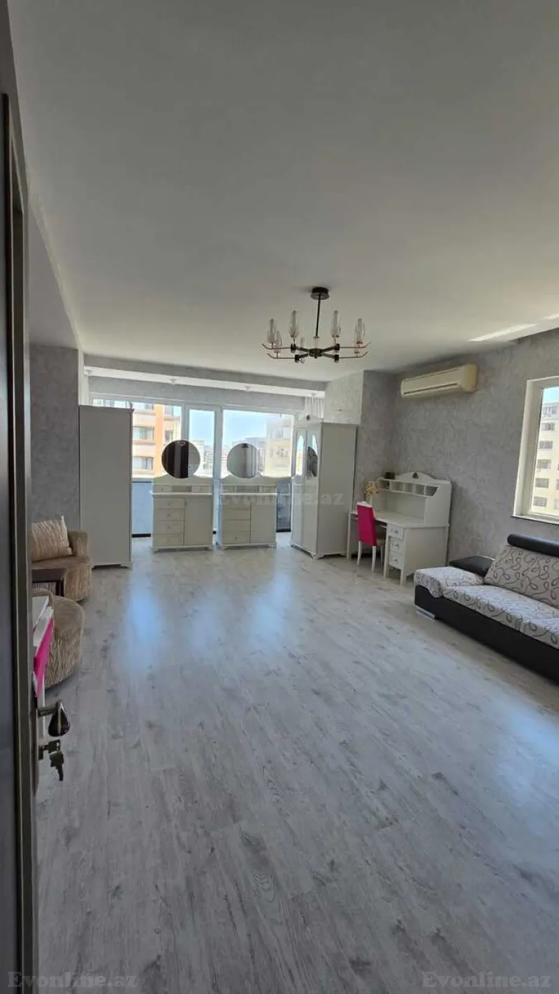 Satılır 4 otaqlı Mənzil Yeni tikili 165 m² Xətai r. - şəkil 3
