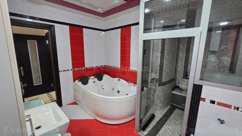 Satılır 4 otaqlı Mənzil Yeni tikili 165 m² Xətai r. - şəkil 17