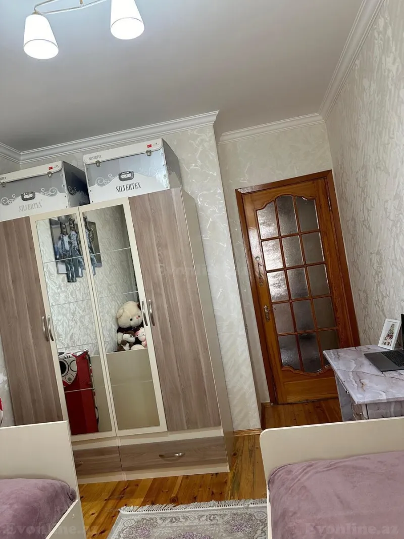 Satılır 4 otaqlı Mənzil Köhnə tikili 90 m² Nəsimi r. - şəkil 12