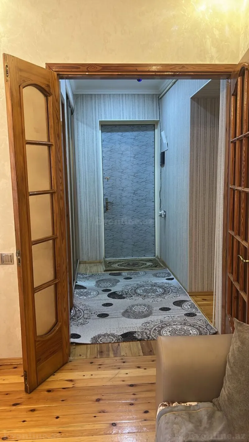 Satılır 4 otaqlı Mənzil Köhnə tikili 90 m² Nəsimi r. - şəkil 18