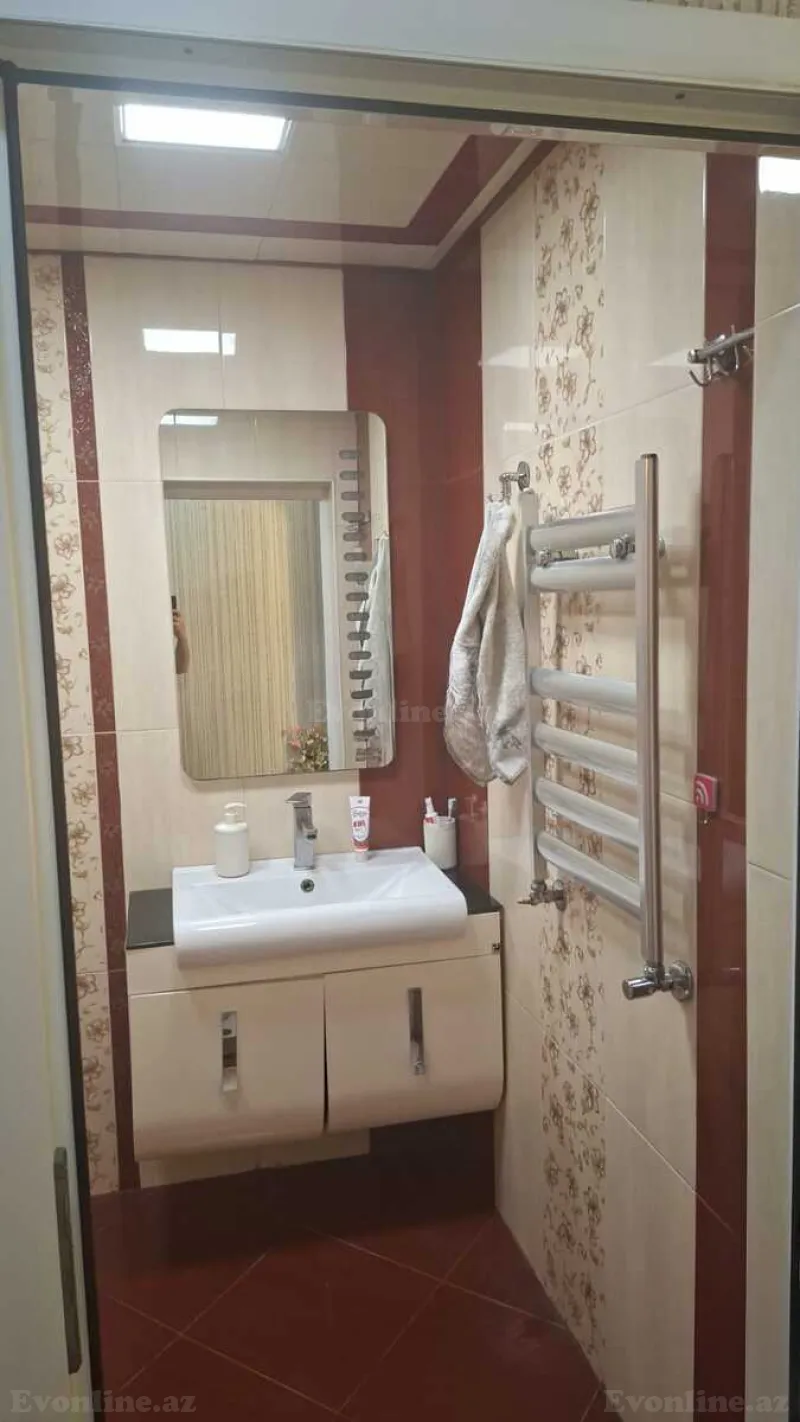 Satılır 4 otaqlı Mənzil Köhnə tikili 90 m² Nəsimi r. - şəkil 21