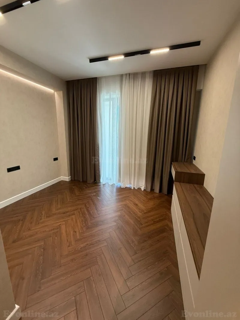 Satılır 3 otaqlı Mənzil Yeni tikili 100 m² Elmlər Akademiyası m. - şəkil 4