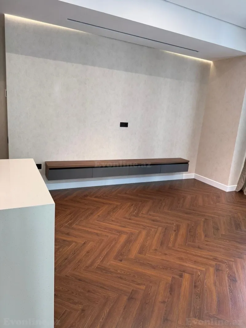 Satılır 3 otaqlı Mənzil Yeni tikili 100 m² Elmlər Akademiyası m. - şəkil 8