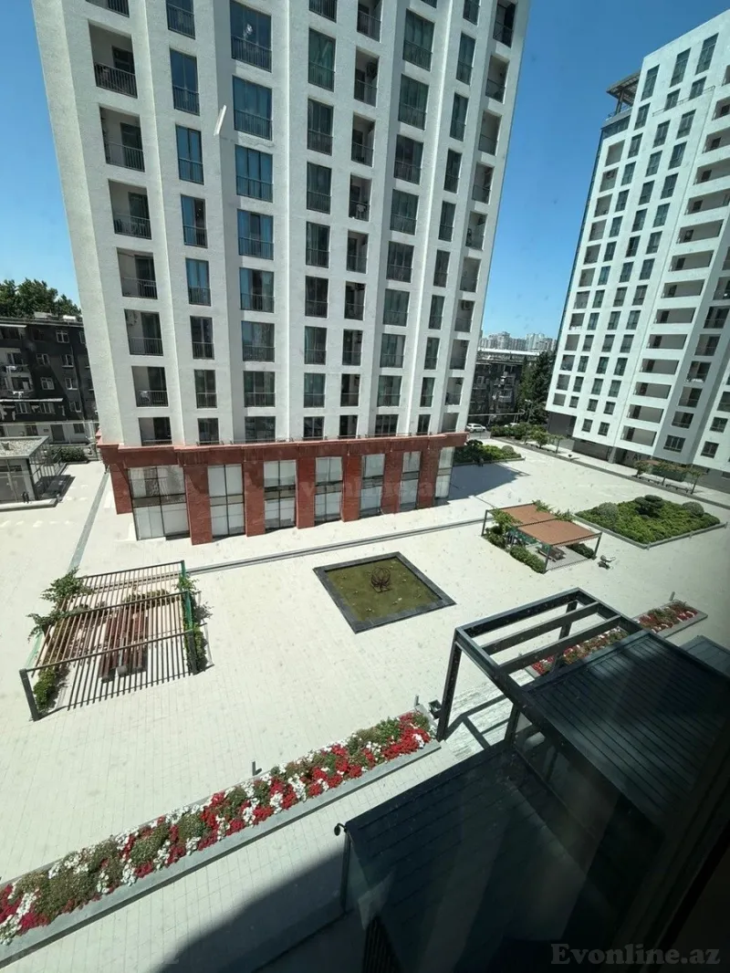 Satılır 3 otaqlı Mənzil Yeni tikili 100 m² Elmlər Akademiyası m. - şəkil 22