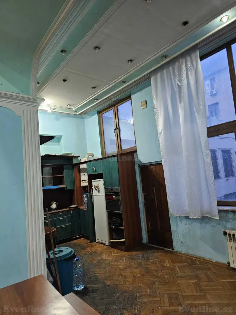 Satılır Obyekt 240 m² Səbail r. - şəkil 5