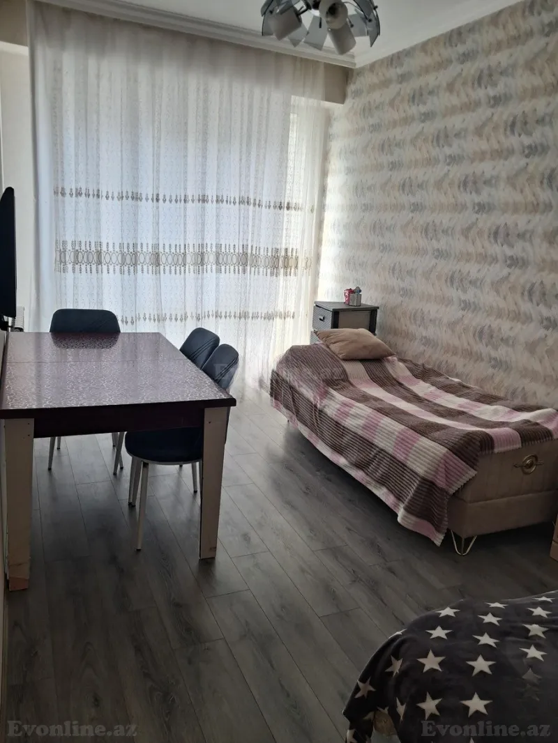 2 otaqlı Mənzil 45 m² 20 Yanvar m. Kirayə verilir