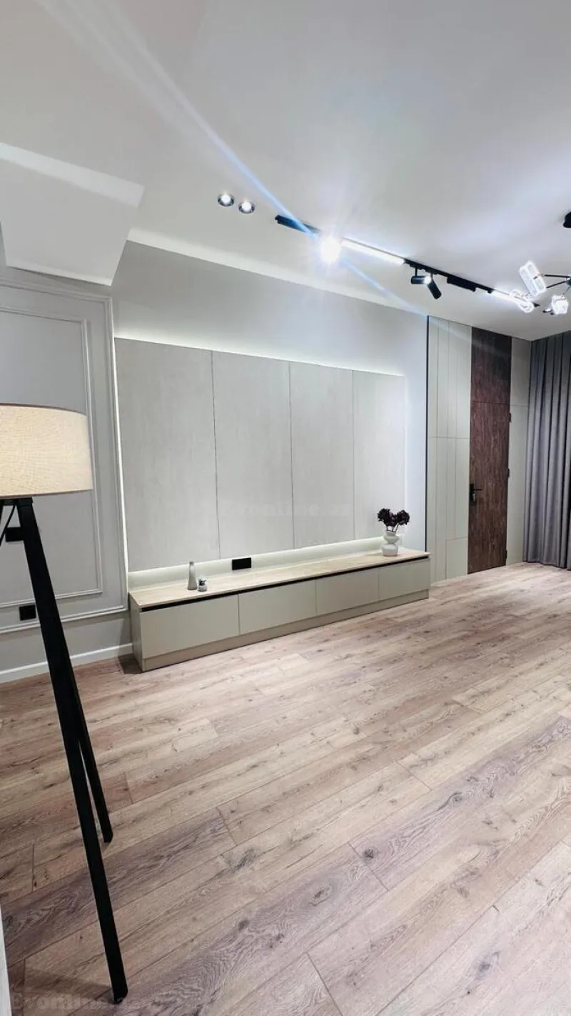Satılır 3 otaqlı Mənzil Yeni tikili 75 m² Xətai r. - şəkil 4
