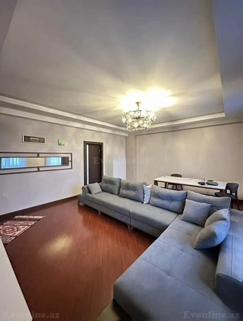 Kirayə verilir 3 otaqlı Mənzil Yeni tikili 140 m² Gənclik m.