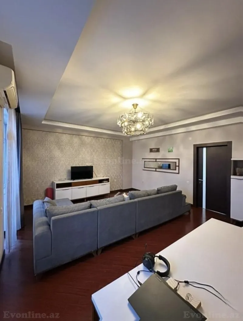 Kirayə verilir 3 otaqlı Mənzil Yeni tikili 140 m² Gənclik m. - şəkil 3